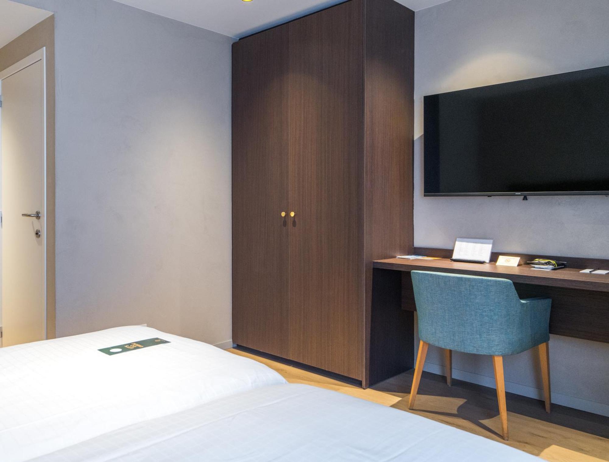 Business By Parkhotel -Annex- Κόρτρικ Εξωτερικό φωτογραφία